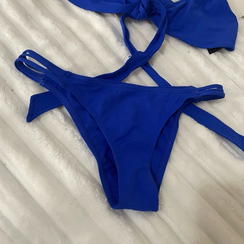 kikiRio Vibrant Blue Cutout Swimsuit